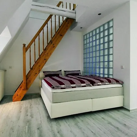 Апартаменты Sl Lounge, Люббен